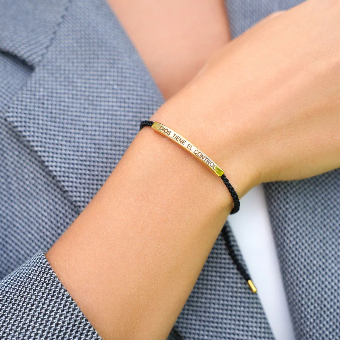 Pulsera Dios Tiene el Control - PROMOCIÓN ESPECIAL ¡Compra 1 y Llévate 2!